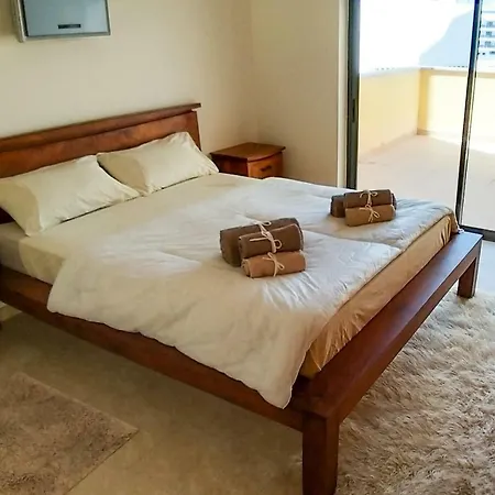 Casa Rosa Apartment Lagos