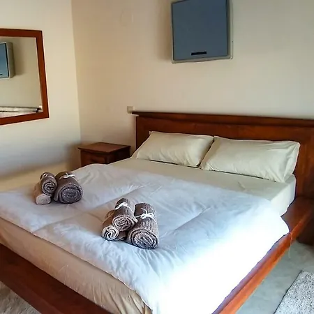 Casa Rosa * Лагуш